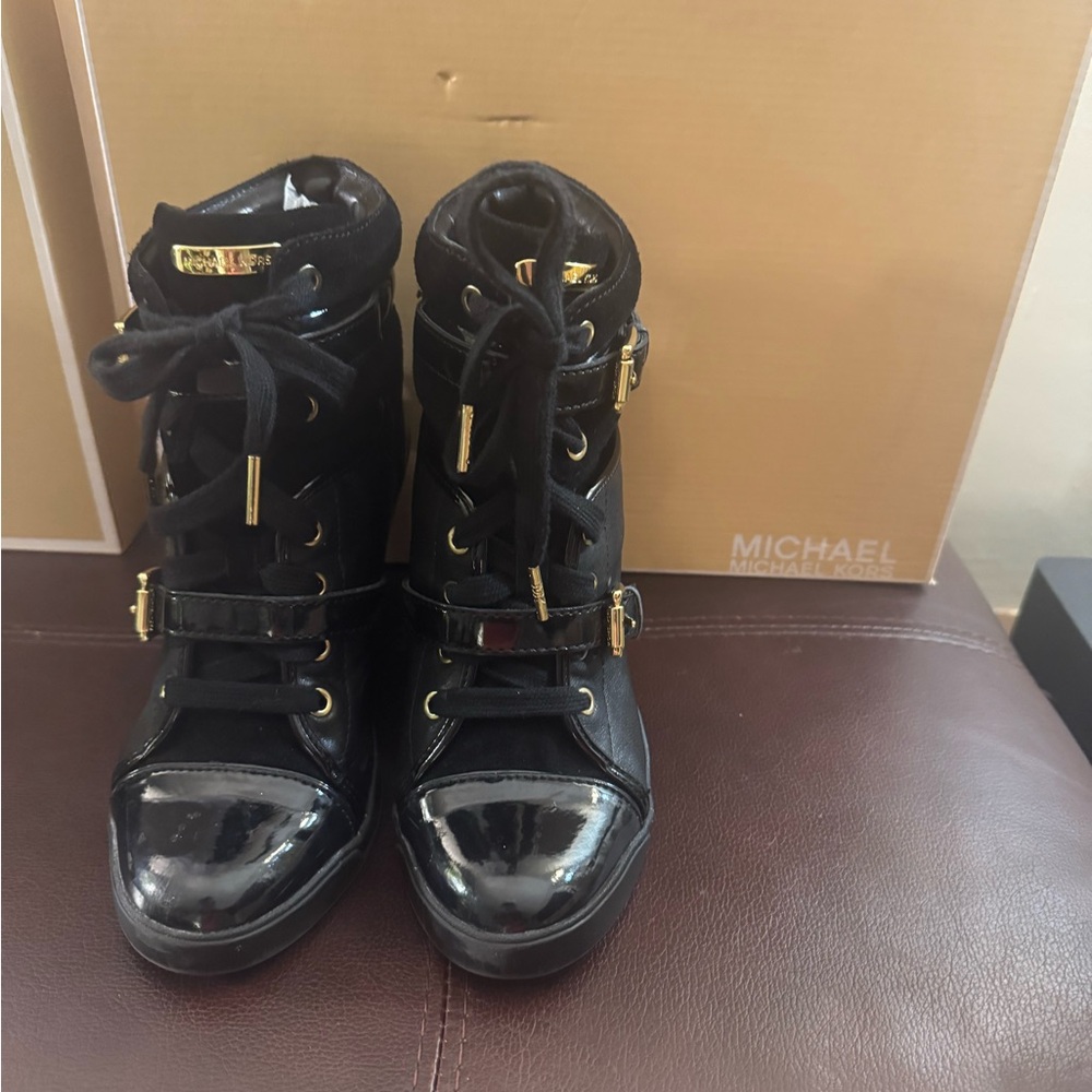 Michael Kors Black and Gold Lace Up Boots